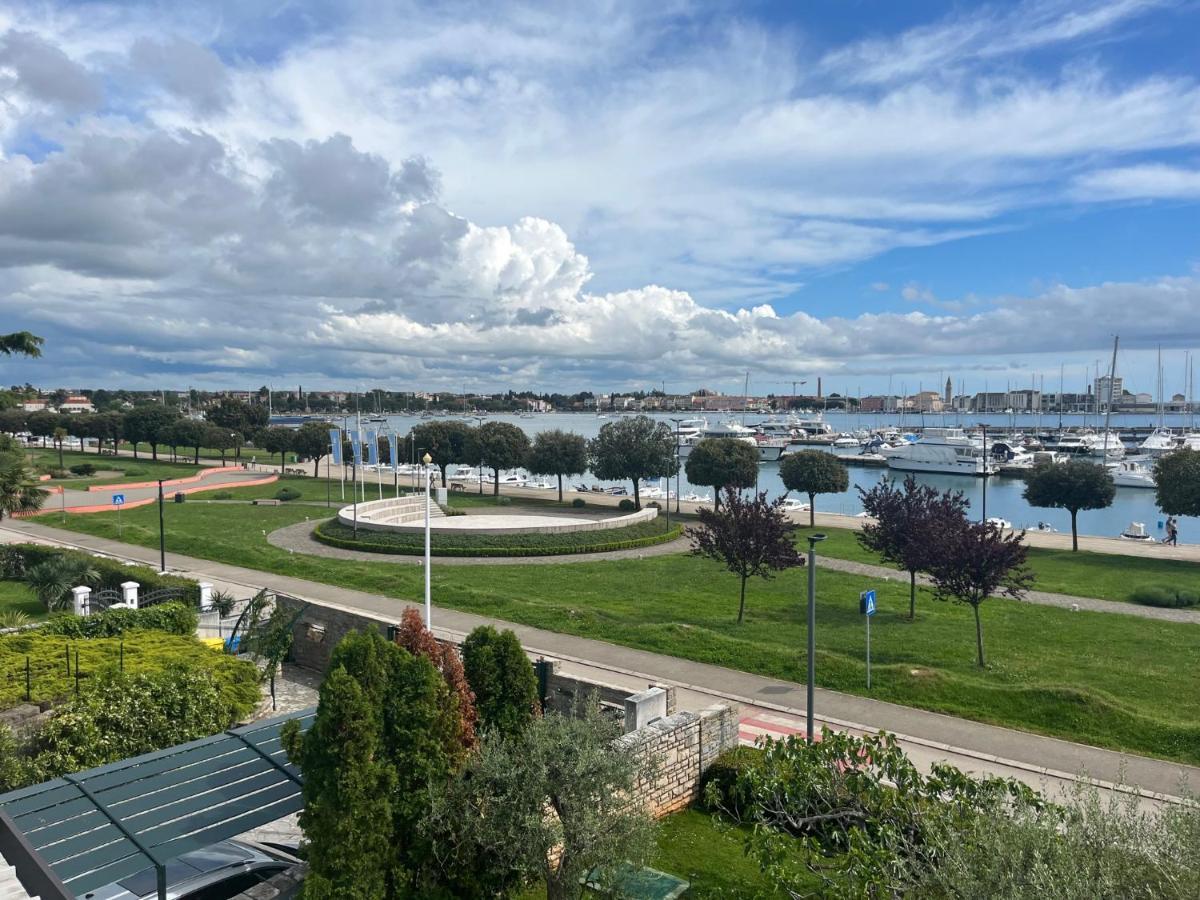 Appartamento App Forza Umago Esterno foto